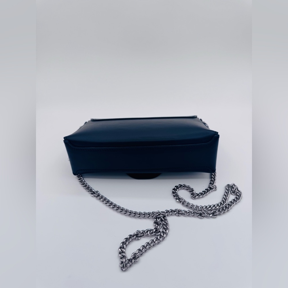 Falor Black Leather Handbag With Silver Chain | Brand New Without Tags - Picture 3 of 6